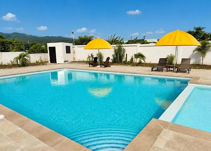 Private 2 Pools 2 3 Balconies